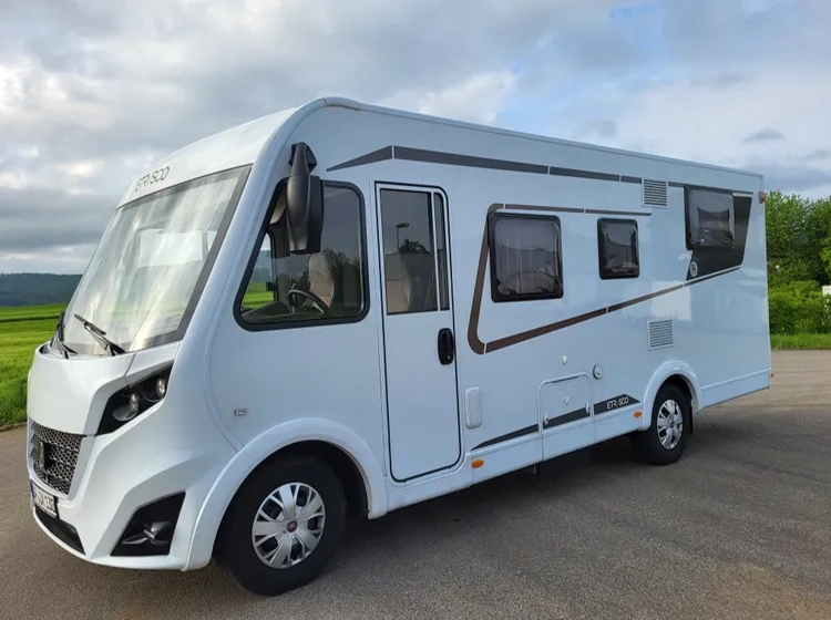 Ruwwe-Camping-Etrusco-Luxus-Lotte-Bad-Boll-Goeppingen-Ulm-Urlaub-Wohnmobile-Campervan-mieten